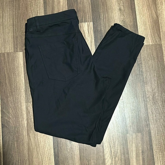 Lululemon ABC pant